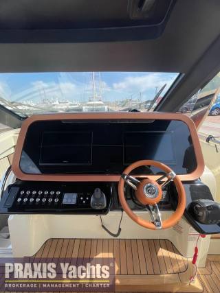 INVICTUS TT460 2022