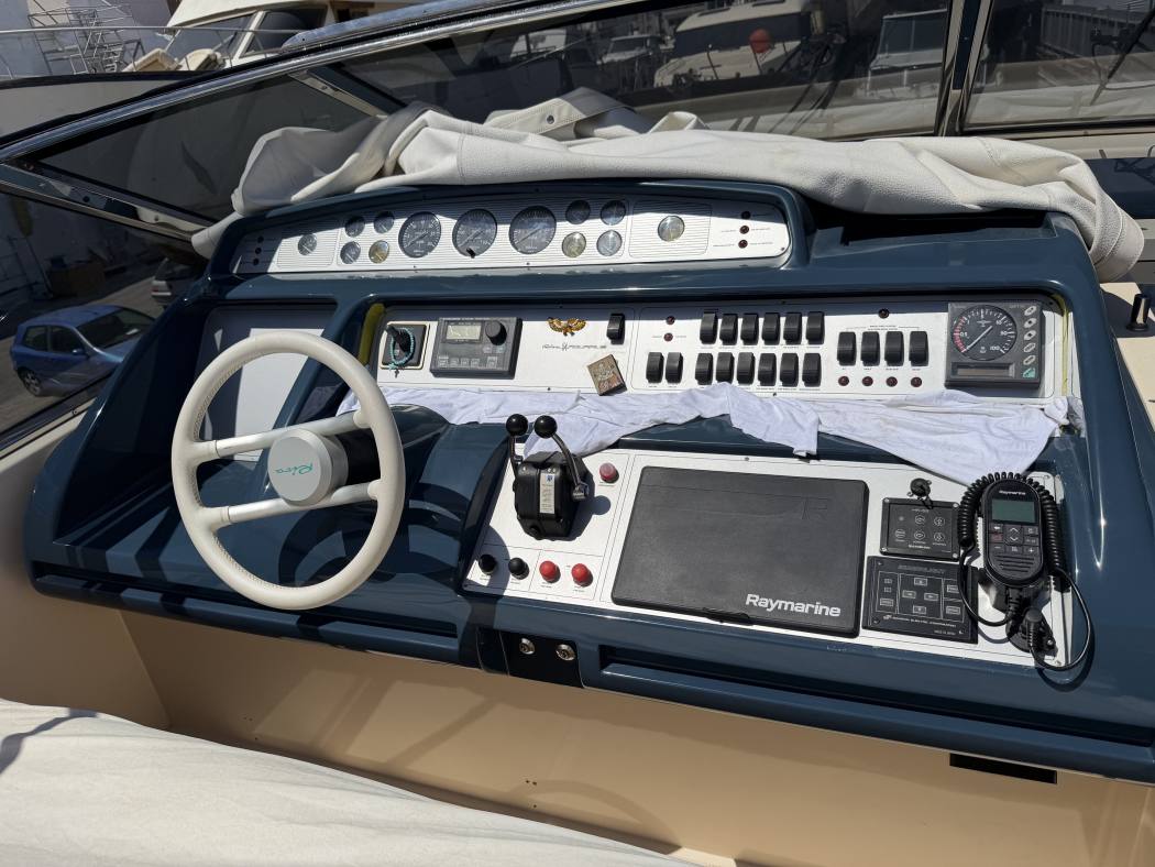 RIVA AQUARIUS 54