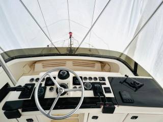 LUHRS 320