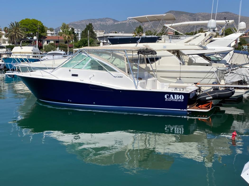 CABO 35 Express